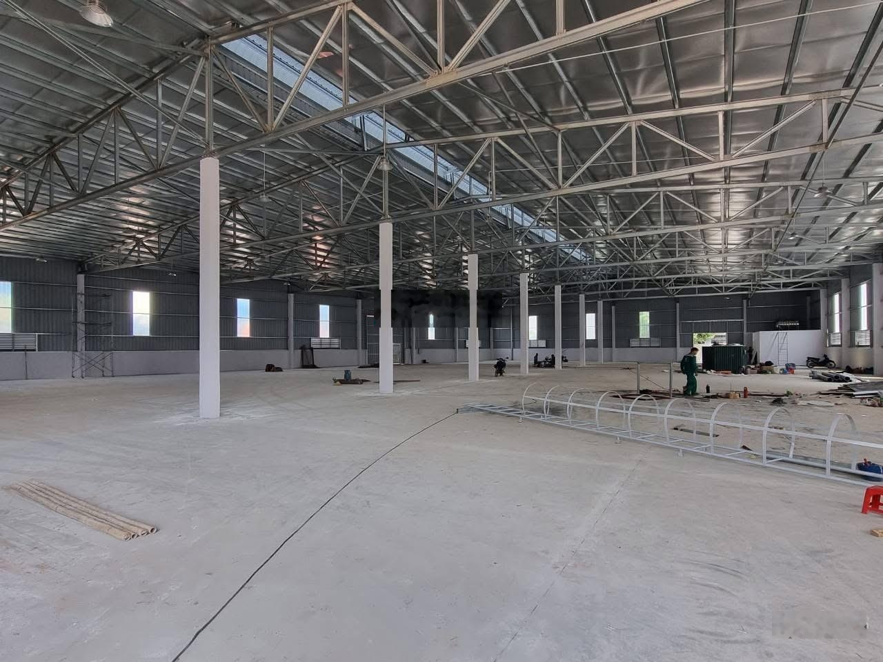 Chính chủ cho thuê kho, xưởng: 610, 1000 m, 1500 m, 3100 m (tại: Mai Lâm - Đông Anh - Hà Nội)