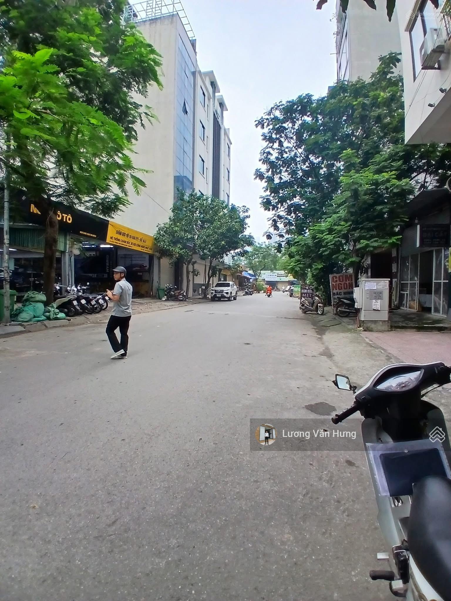 Bán gấp lô đất đấu giá Vạn Phúc, Hà Đông DT 150m MT 10m vị trí đẹp xây được 9-10 tầng nhỉnh 52 tỷ