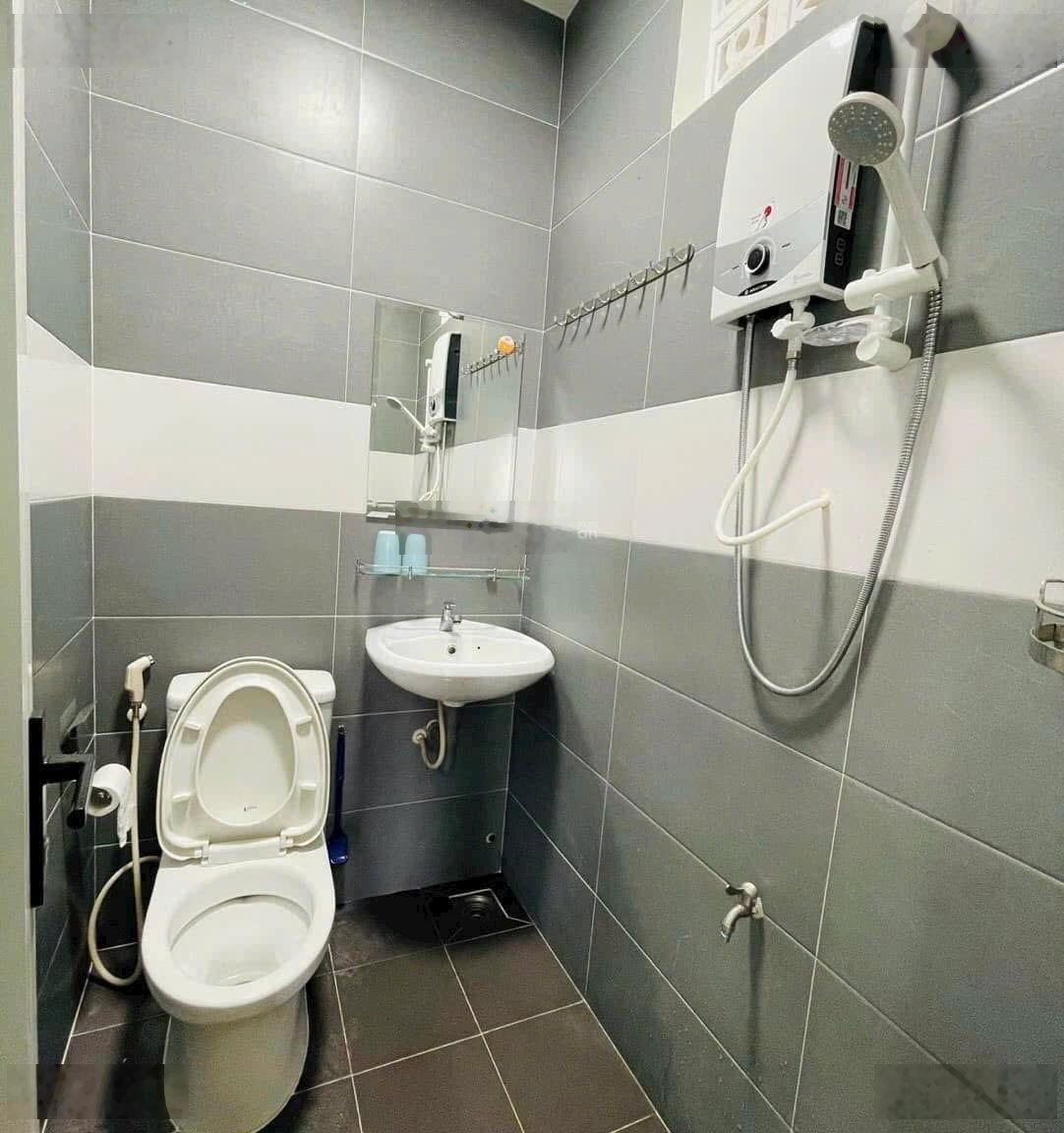 Cho thuê căn hộ hưng phú 50m2, 2 phòng ngủ, đầy đủ nội thất, thang máy, cần thơ, mới, an ninh.