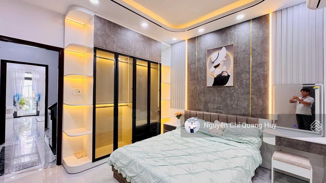 Nhà phố hiện đại, xây dựng tâm huyết - Hẻm 41 Chuyên Dùng Chín Q7 - 4m x 15m Giá 7,45 tỷ