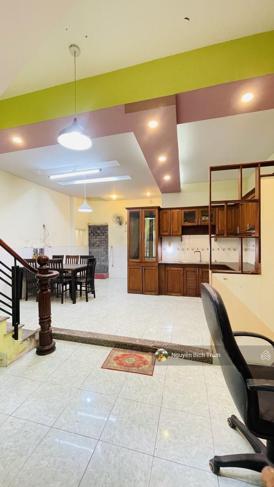 Bán nhà NGANG KHỦNG 5.5m - Đường Thống Nhất - HẺM XE HƠI 105m2 - 3 tầng - Nhỉnh 7 tỷ