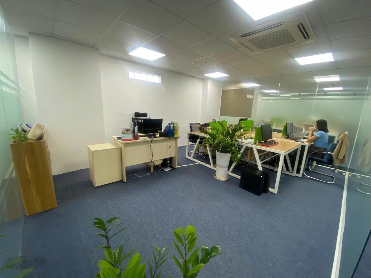 Cho thuê văn phòng full nội thất 80m2 Ung Văn Khiêm Phường 25 Bình Thạnh giá 18tr/tháng
