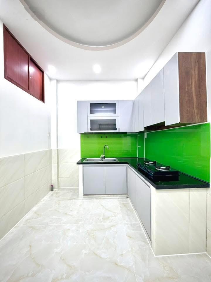 Nhà Đẹp 4x11m 1Lầu Đúc (2PN 2WC) Hẻm 3m Thông. 1/ Văn Cao. Tân Phú