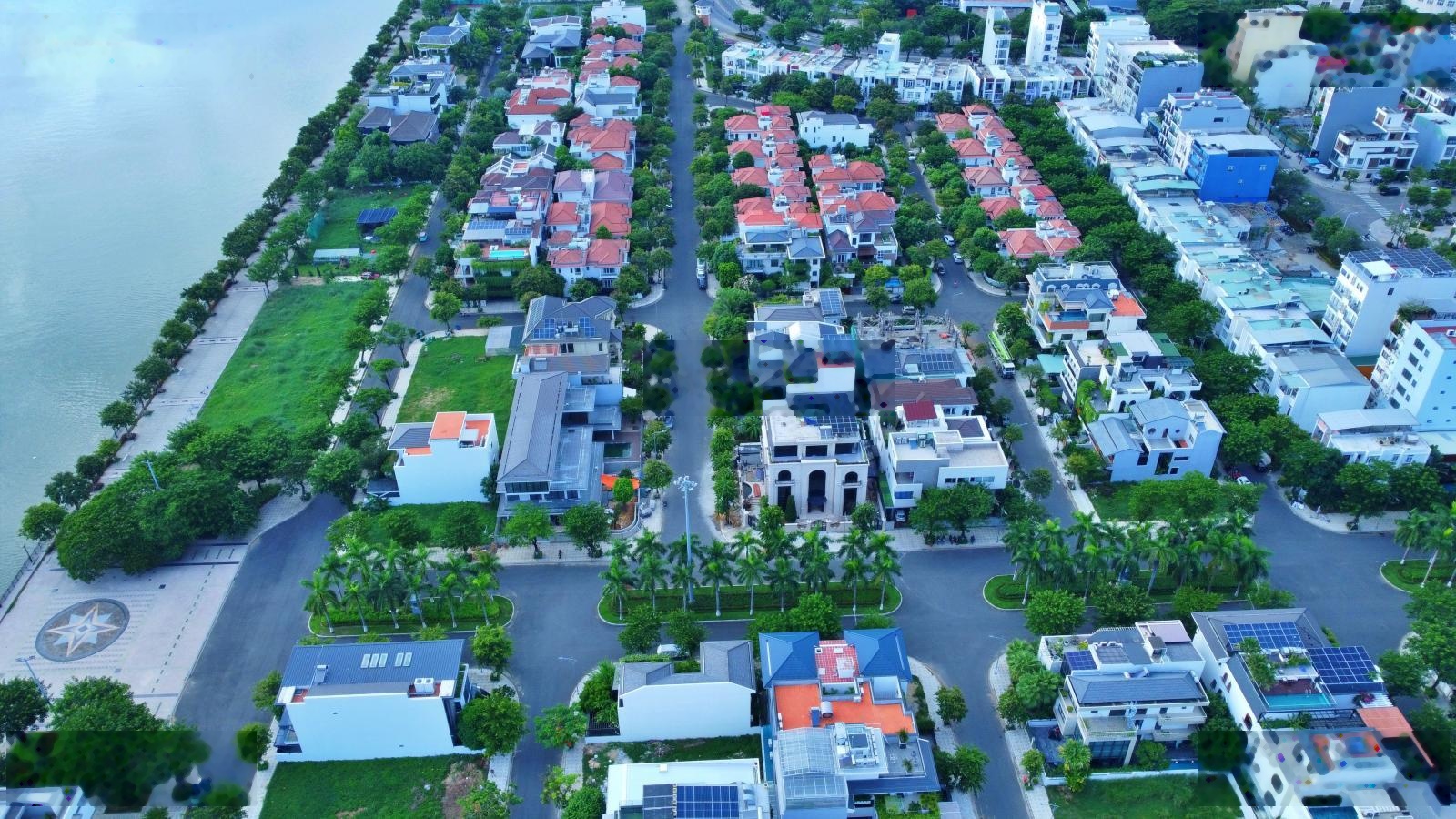 Siêu Phẩm Lô Góc Biệt Thự Khu VIP Euro Village 1 Đẹp nhất Đà Nẵng, DT : 254,5m2, LH em 0934880868