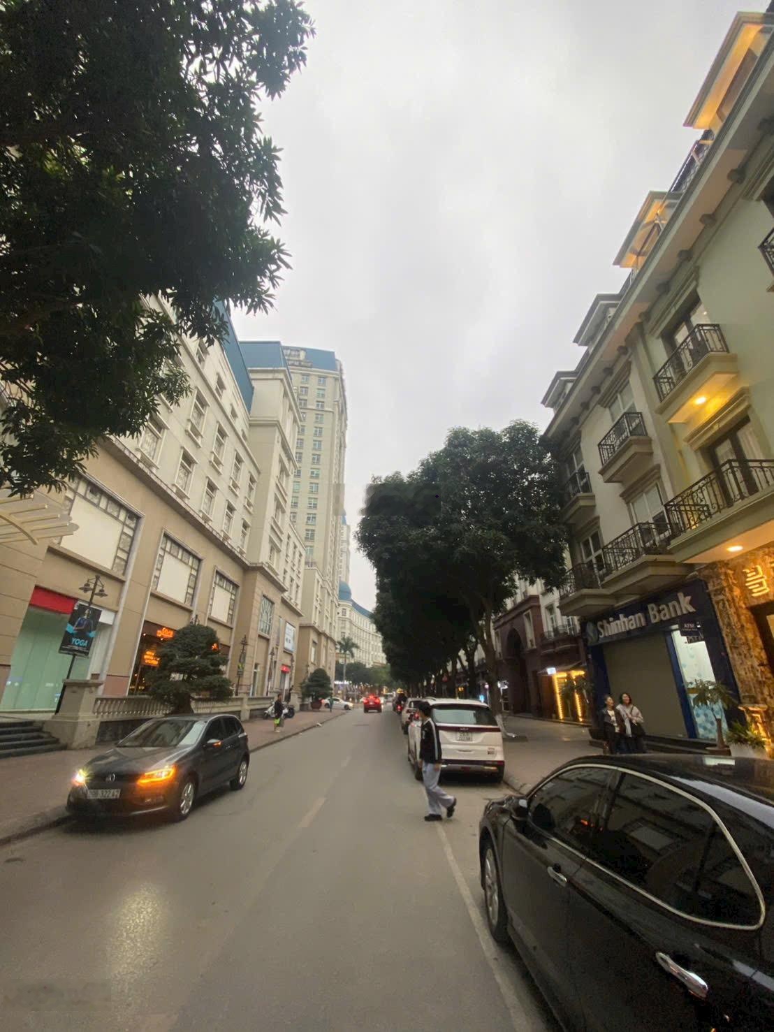 Lô góc - đẹp nhất dự án - mặt phố Đỗ Đình Thiện, 592,2m2, 5 tầng, mặt tiền 50m, thuê 400 triệu