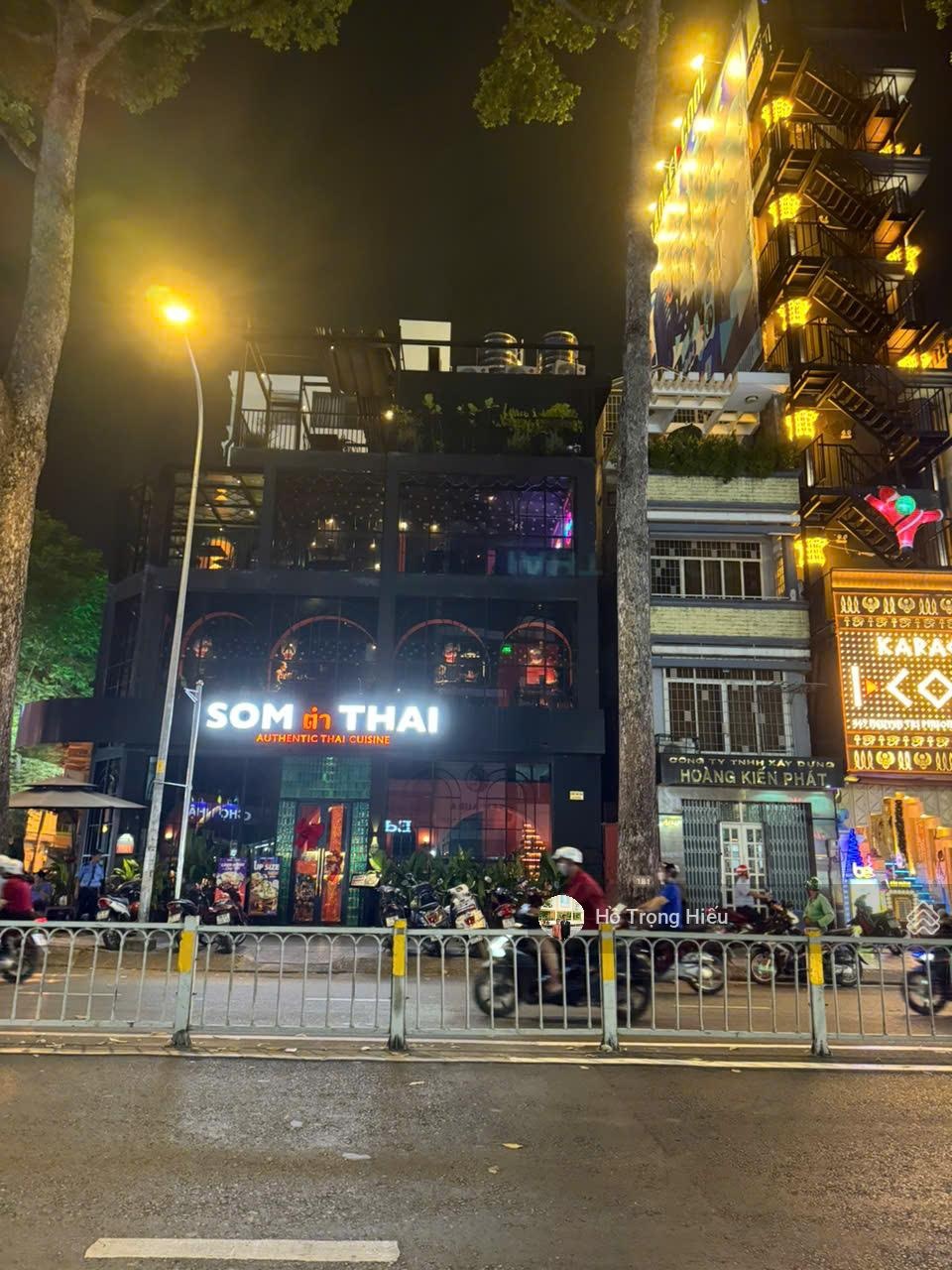 Siêu phẩm! Bán nhà Thích Minh Nguyệt, P2, Tân Bình (10x20m) 4 tầng, KT 90tr, bán 29 tỷ