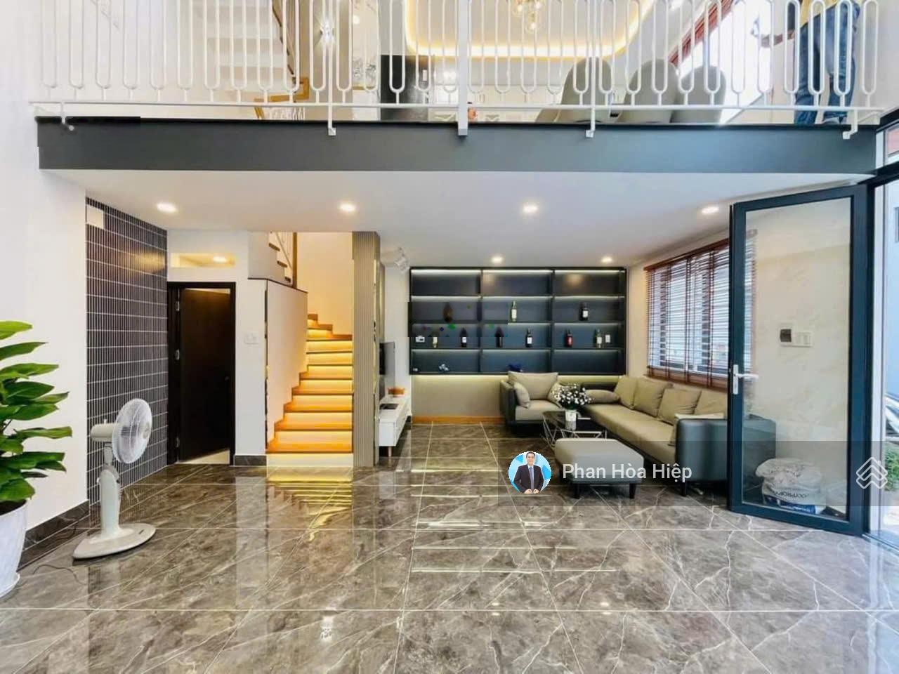 Nhà Kinh Dương Vương 80m2, ngang khủng đến 7.5, 4 tầng, hẽm xe tải, tiện kinh doanh, gần CV Phú Lâm