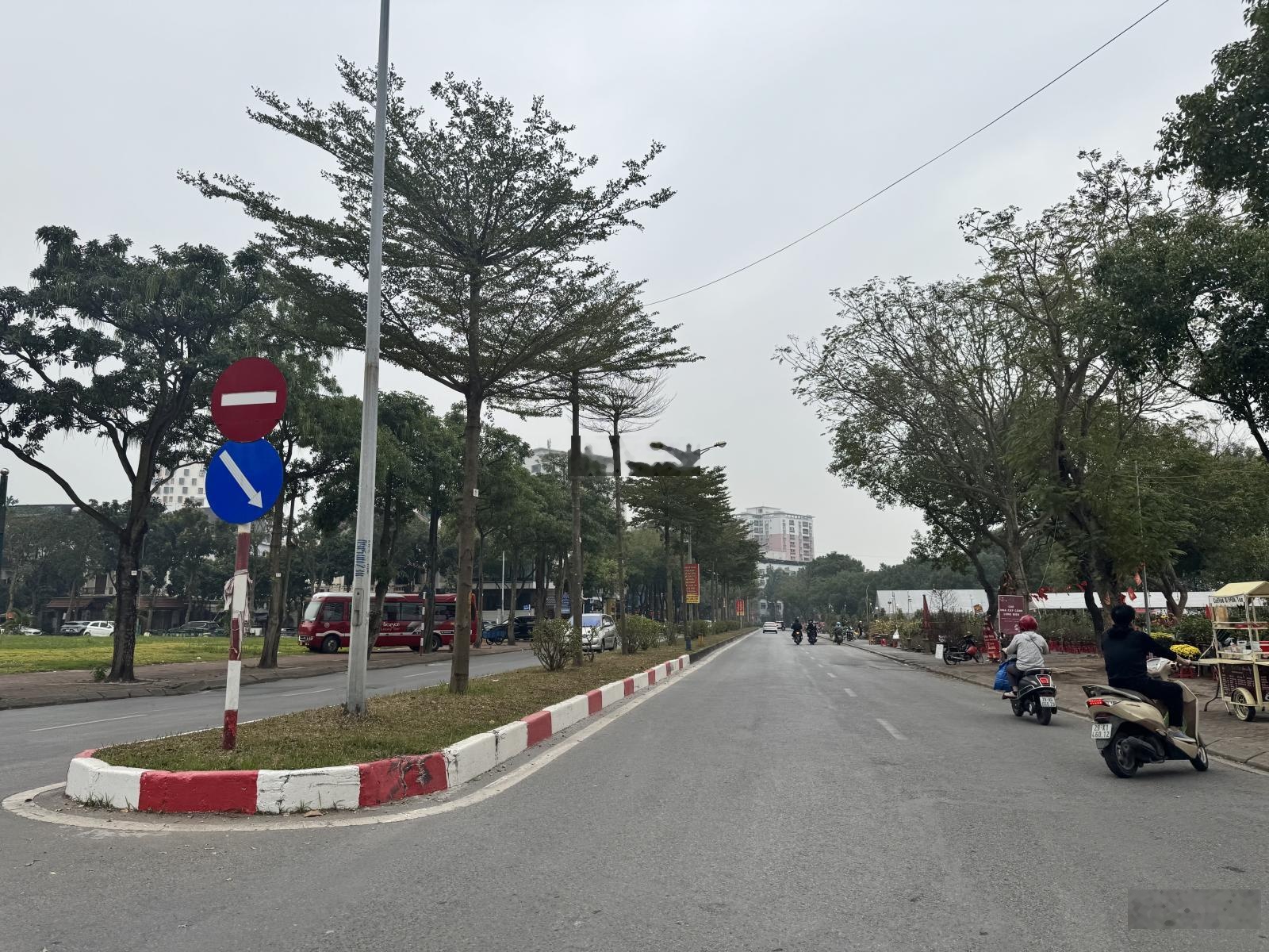 Duy nhất 1 căn BT7 Việt Hưng, view hồ, phố ngân hàng, sđcc