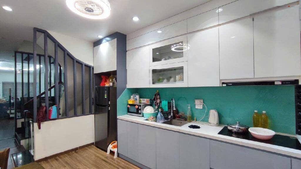 Cực hiếm - Nhà 40m2 xây 5 tầng - ô tô đỗ cửa - Ngô Quyền Hà Đông.