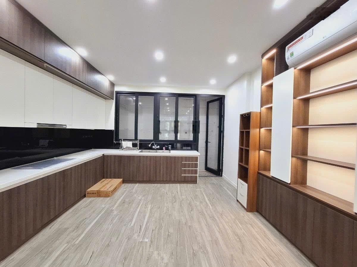 Bán nhà mặt phố Láng Hạ Đống Đa 6 tầng thang máy kinh doanh đỉnh giá chỉ 19.9 tỷ