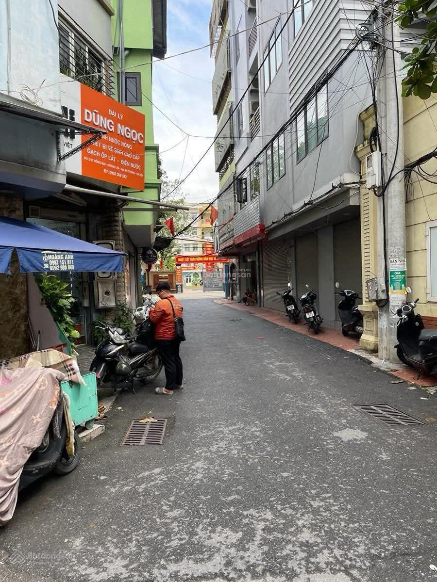 Bán nhà Chùa Quỳnh, Hai Bà Trưng. DT 257m2 1T mặt tiền 14m giá: 40 tỷ. LH 0383426696 Thu phương