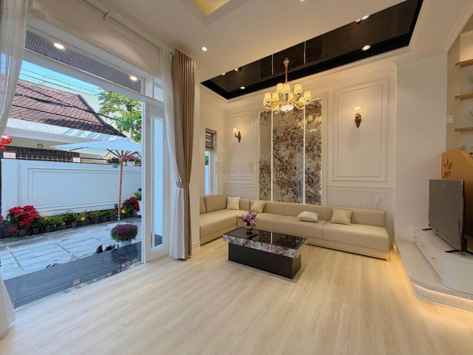 Bán căn biệt thự - kiệt ôtô 8m - Hàn Mặc Tử (Hải Châu, Đà Nẵng)