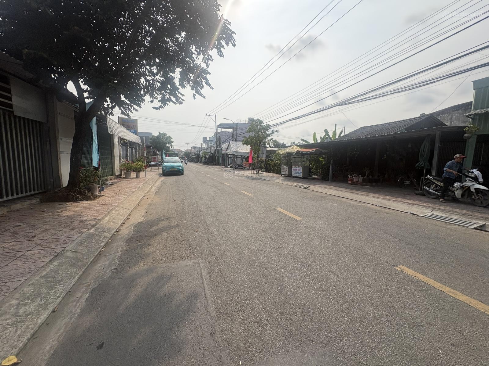 Bán đất mặt tiền chợ Khánh Hậu đường Nguyễn Huỳnh Đức thuộc Phường Khánh Hậu, TP Tân An, DT: 5x20m