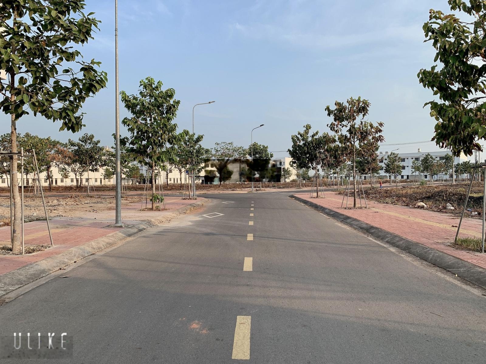 Nhà phố giá rẻ tại khu đô thị Bàu Xéo - TT. Trảng Bom, 90m2, giá 2 tỷ 800 triệu. LH: 0934828928