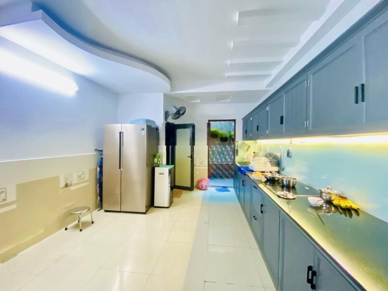 Siêu phẩm sơn kỳ - sát vách aeon tân phú - khu phân lô vip - 70m2 - 4 tầng - giá 9.45 tỷ