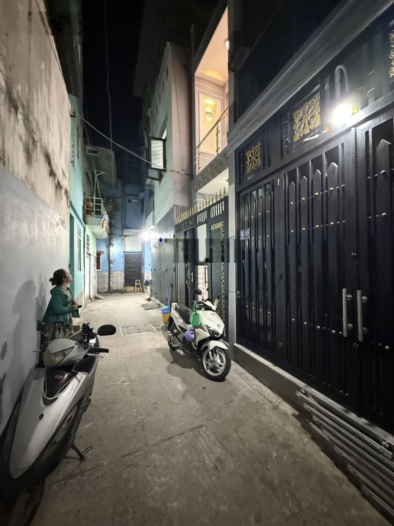 Bán gấp nhà riêng 68m2, 5,23 tỷ tại Bùi Minh Trực, P. 5, Q8, HCM
