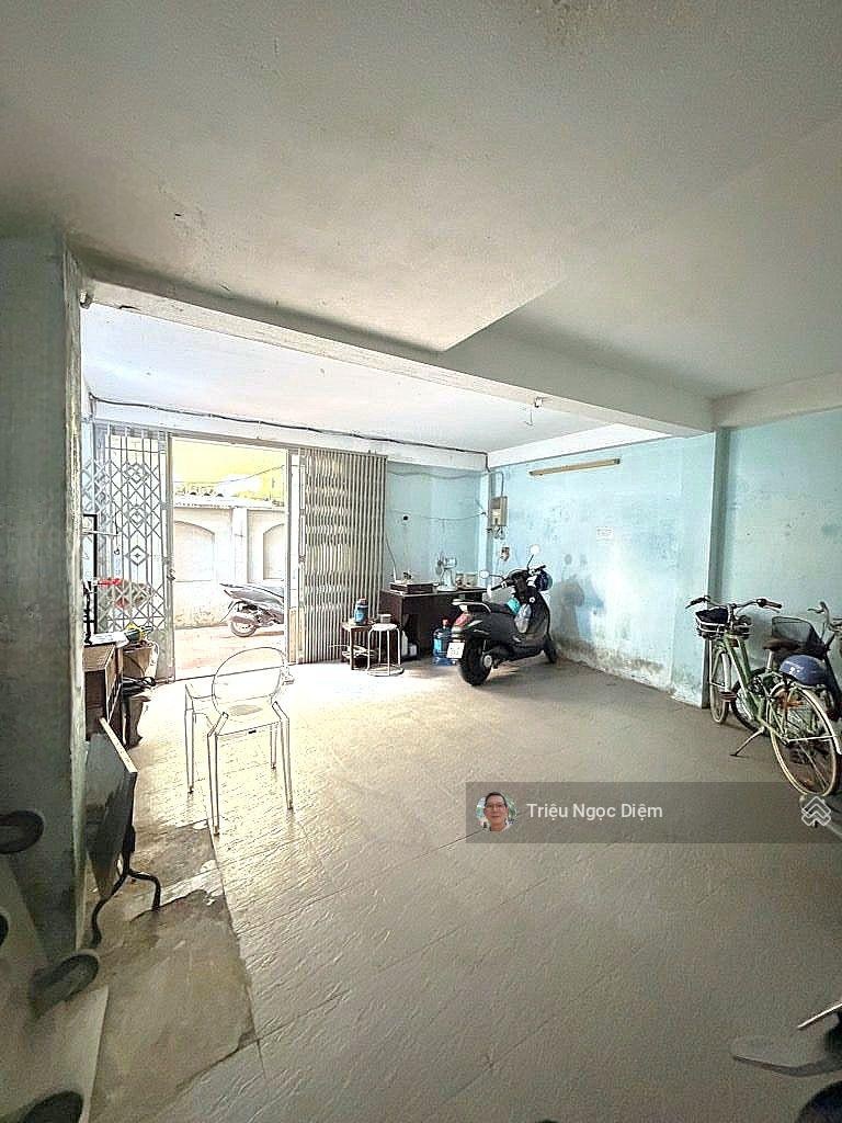 CHDV 4 tầng 8 phòng sát hẻm oto PCCC đầy đủ chỉ 9.9 tỷ TL