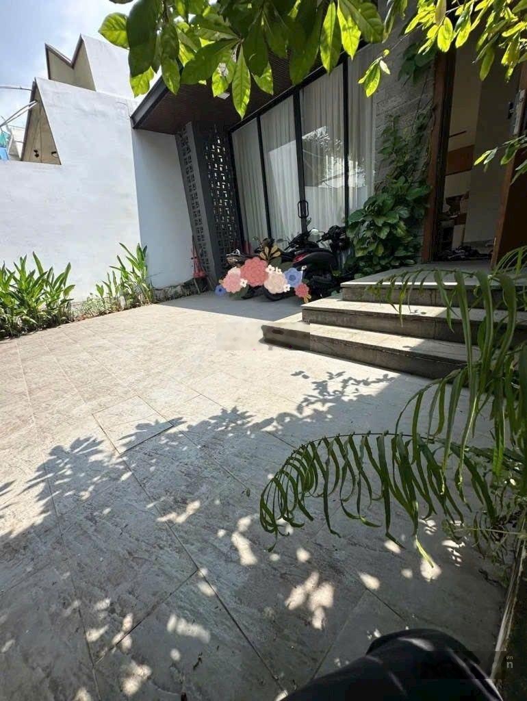 Hàng ngộp, giá đầu tư, 230m(8*29), công nhận 183m, giá chỉ 15,86 tỷ, thương lượng chính chủ!