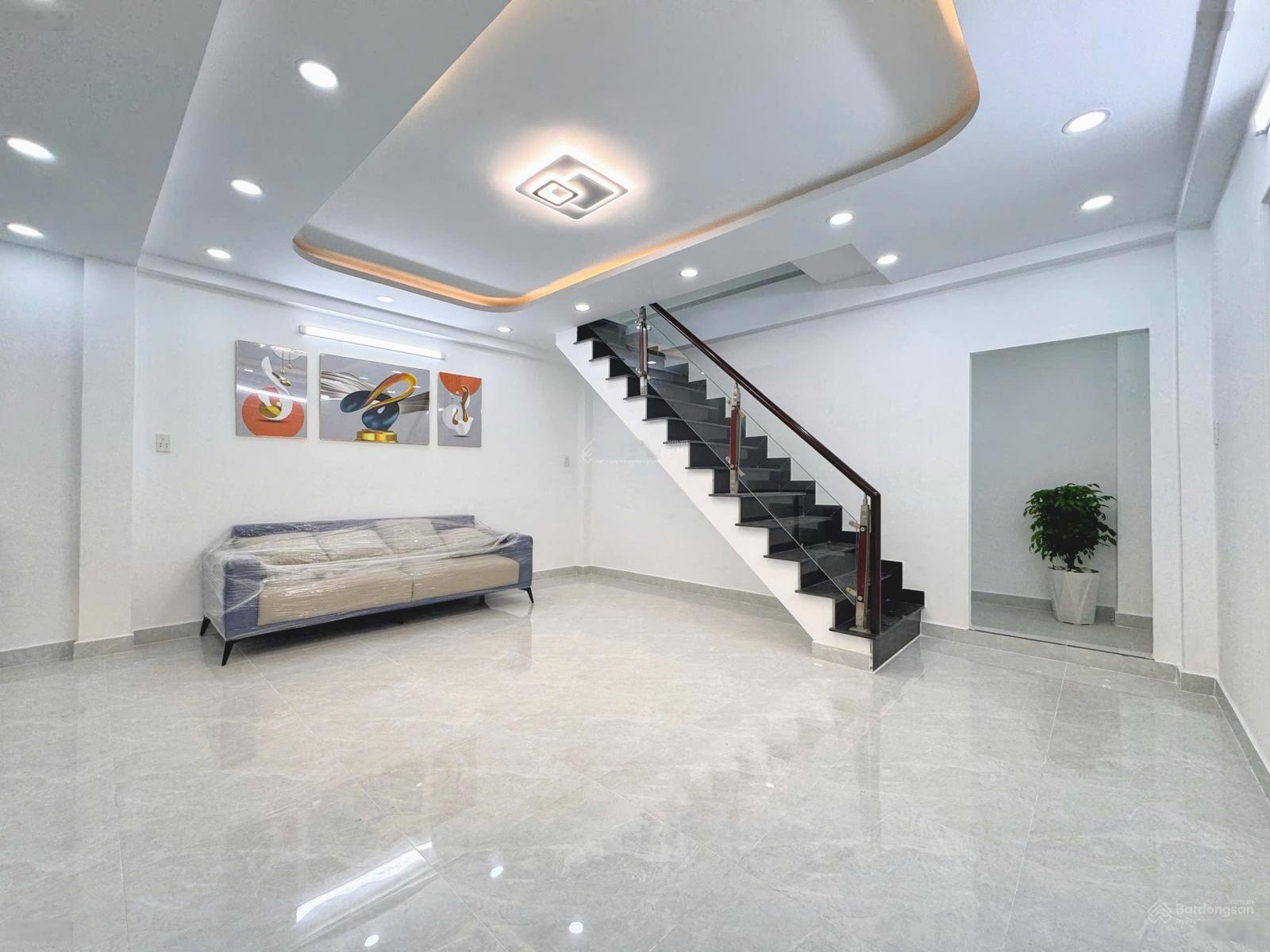 Nhà 5.3x11, đường 6m thông giáp Tân Phú 4 tầng, SHR chỉ 6.35 tỷ