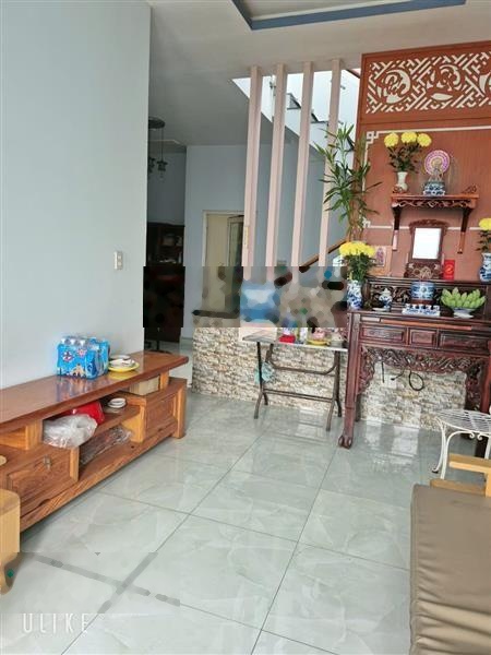 Bán gấp nhà 3 tầng , 2 mặt tiền kd sầm uất phan đăng lưu, 6x25m, dĩ an, nhỉnh 6 tỷ