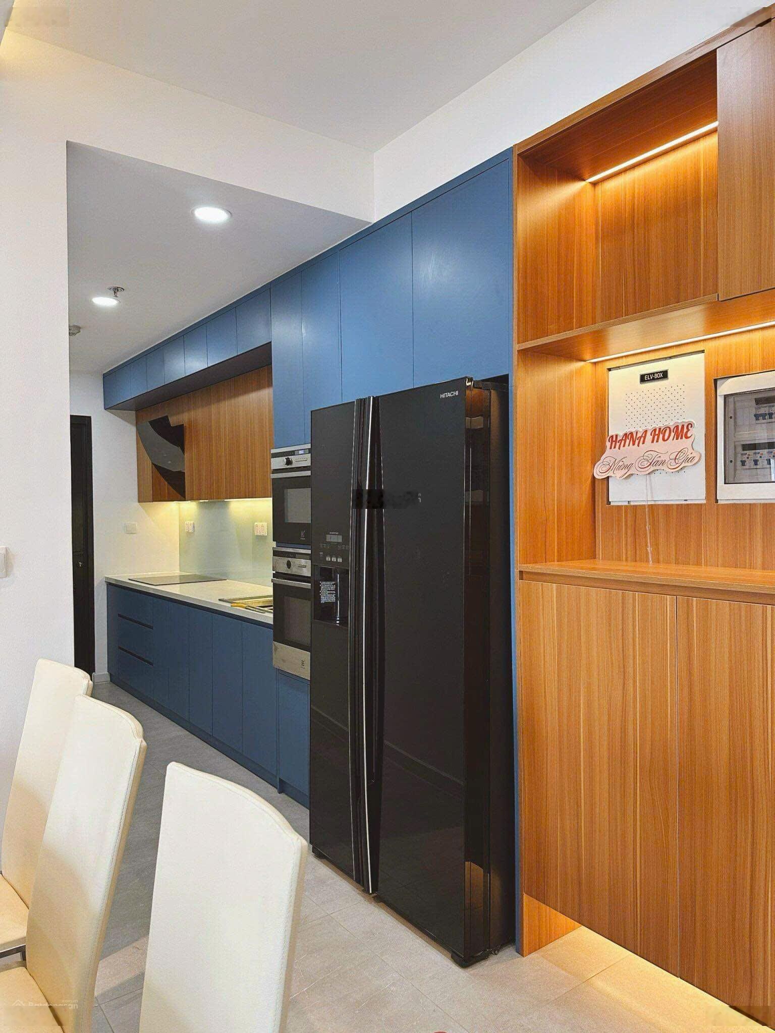 Cho thuê căn hộ Antonia, 2PN-2WC, full nội thất mới-xịn, giá cực tốt chỉ 24tr/tháng. LH 0919998431