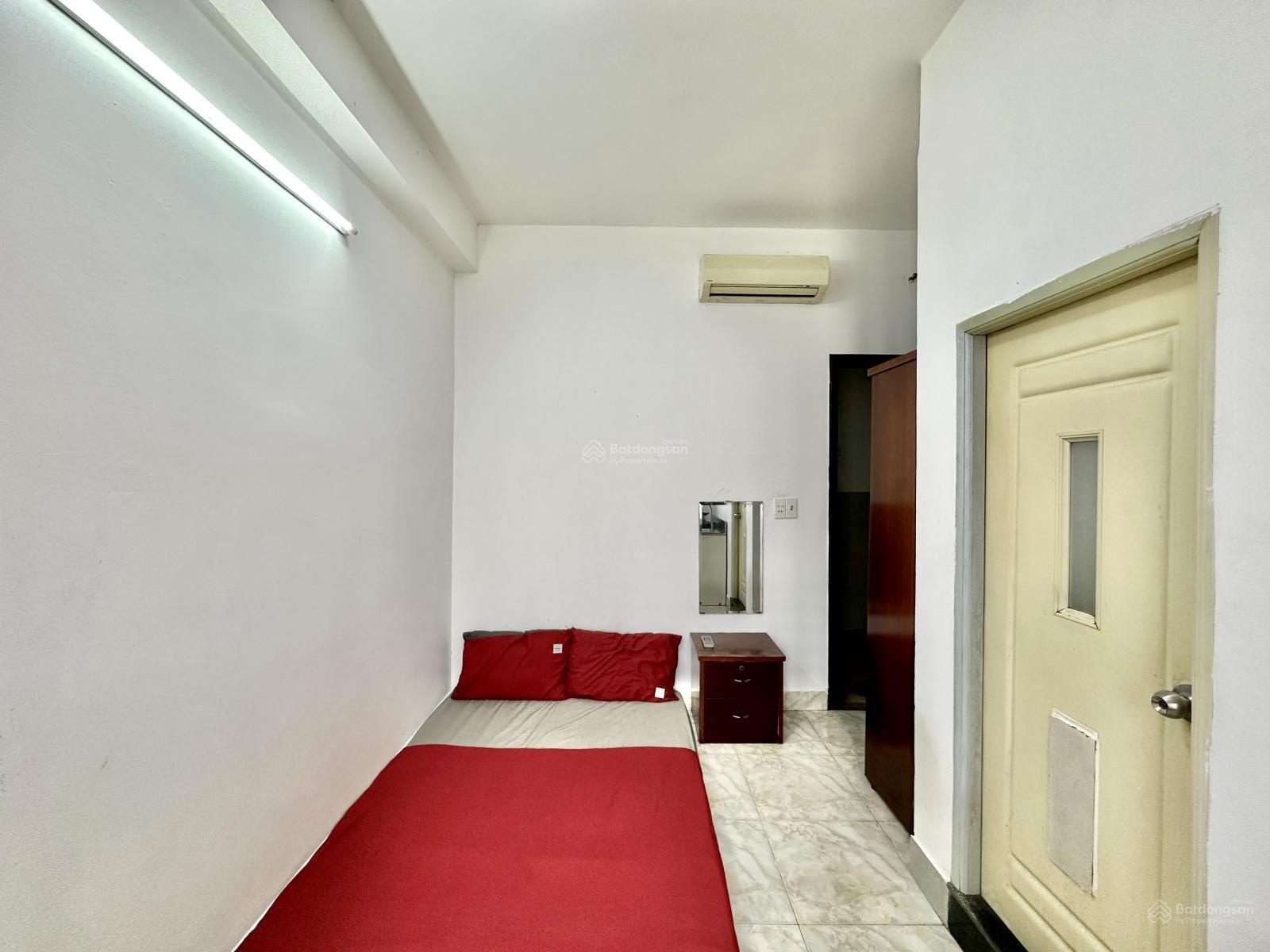 Phòng đẹp giá tốt sổ trời ngay hồ văn huê