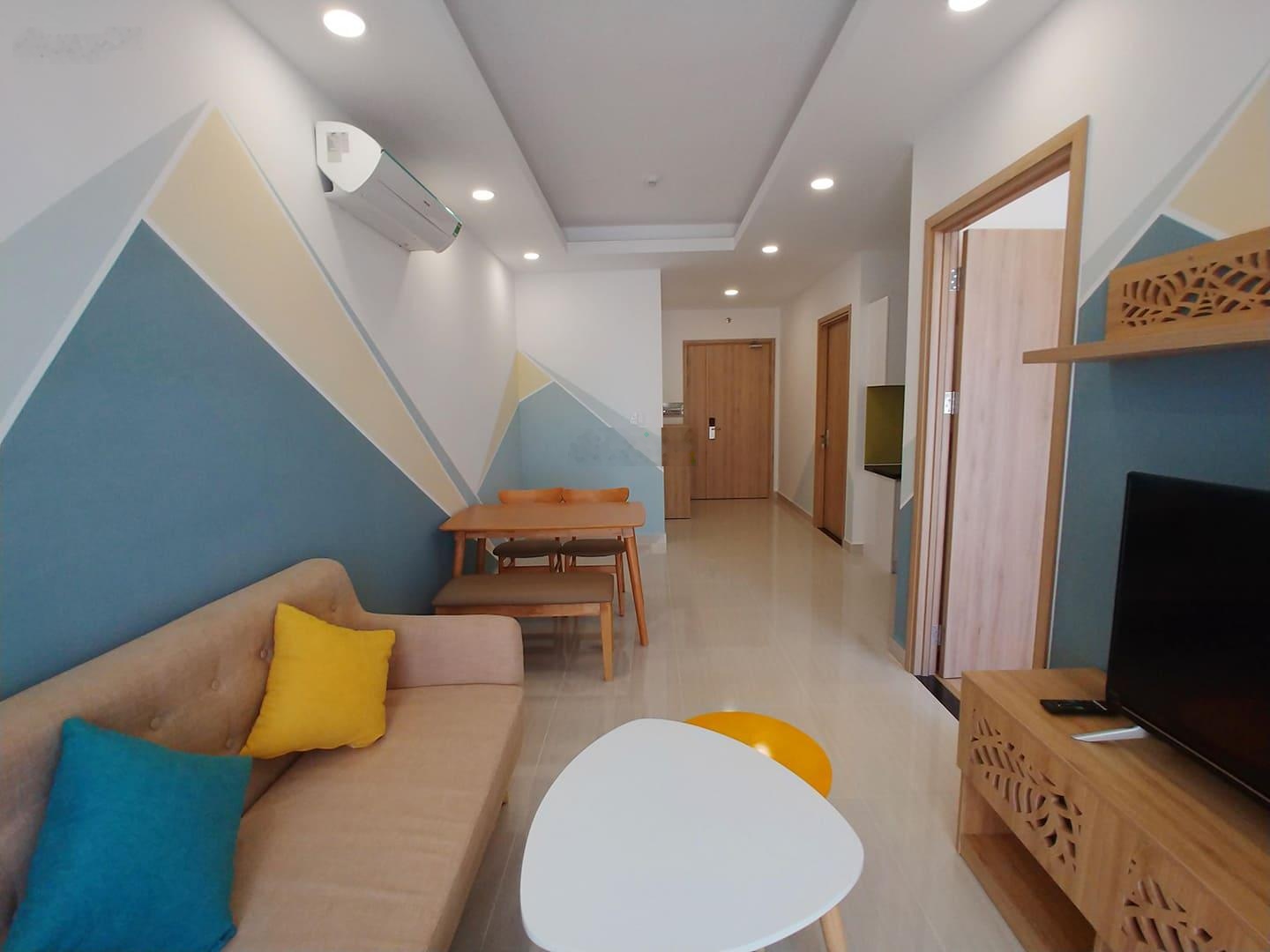 Cho thuê căn góc 2pn 70m2 full nội thất vào ở ngay chỉ 13tr/tháng, alo 0915479678