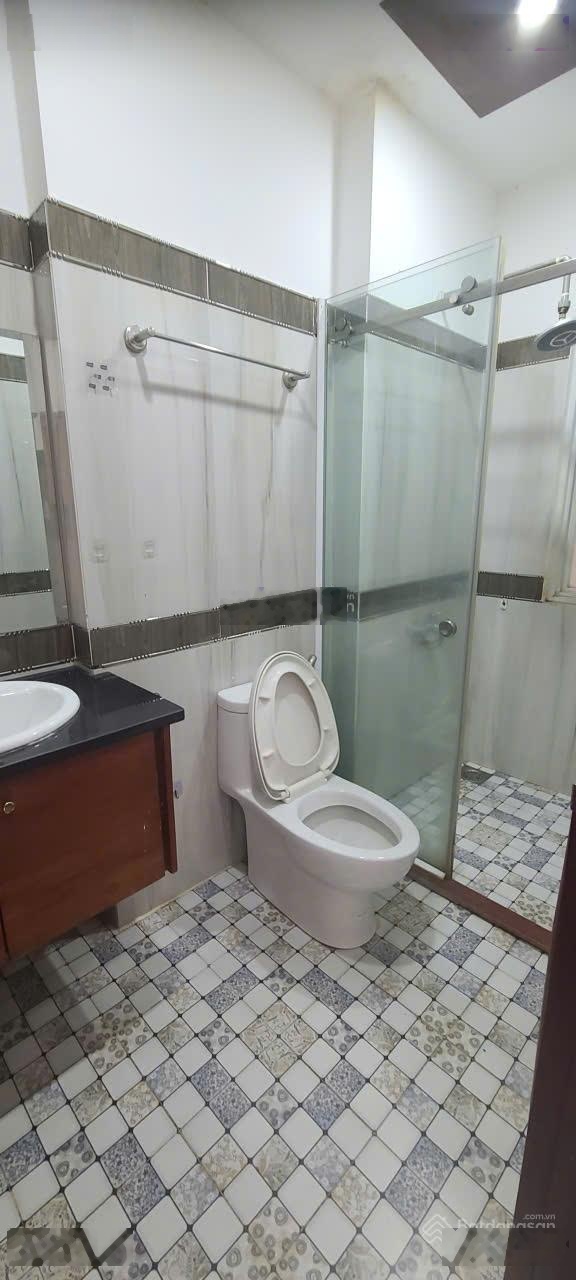 Bán nhà MT đường Số 30 DT 4 x 25m, nhà 1 trệt 4 lầu, giá 9,6 tỷ