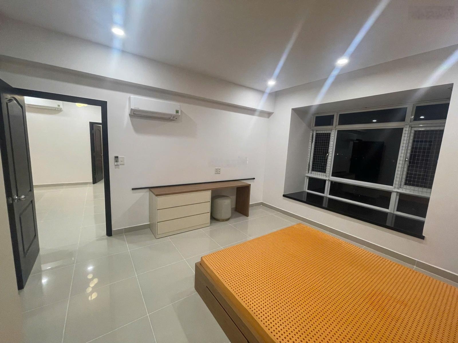 Bán căn hộ Riverside Residence -Phú Mỹ Hưng Quận 7.DT 78m 2pn2wc có sẵn hợp đồng thuê cao