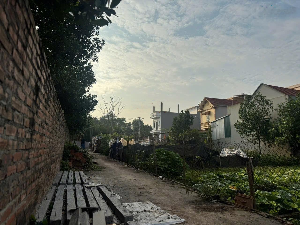 Bán 64,3m2 đất Phúc Thọ Hà Nội