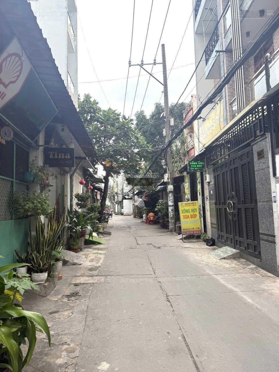 Chính chủ cần bán gấp nhà riêng giá rẻ 4 tầng,68m2 ,4PN,3WC Tân Bình,Hồ Chí Minh chỉ với 9tỷ 900tr