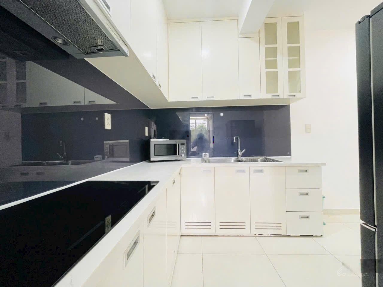 Cho thuê CC 2PN, 12 triệu VND, 70m2 tại Sky Garden 3, Q7, HCM - đẹp, nhiều tiện ích