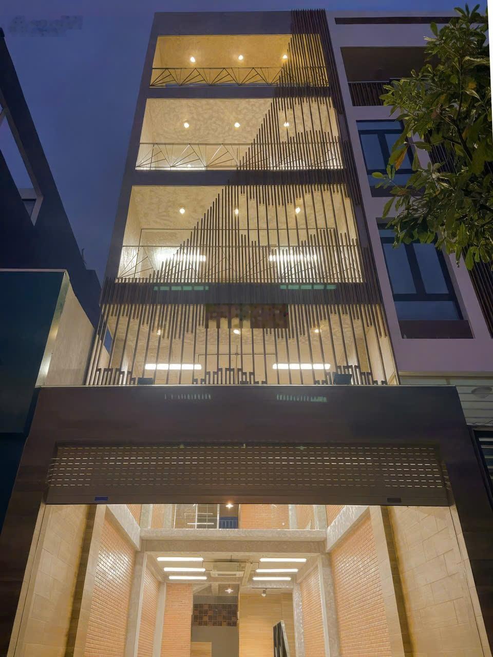 Bán nhà Mặt tiền Hoàng Văn Thụ,Tân Bình 5x24m, hầm 6 tầng thu nhập 90 triệu/tháng. Giá bán 33 tỷ