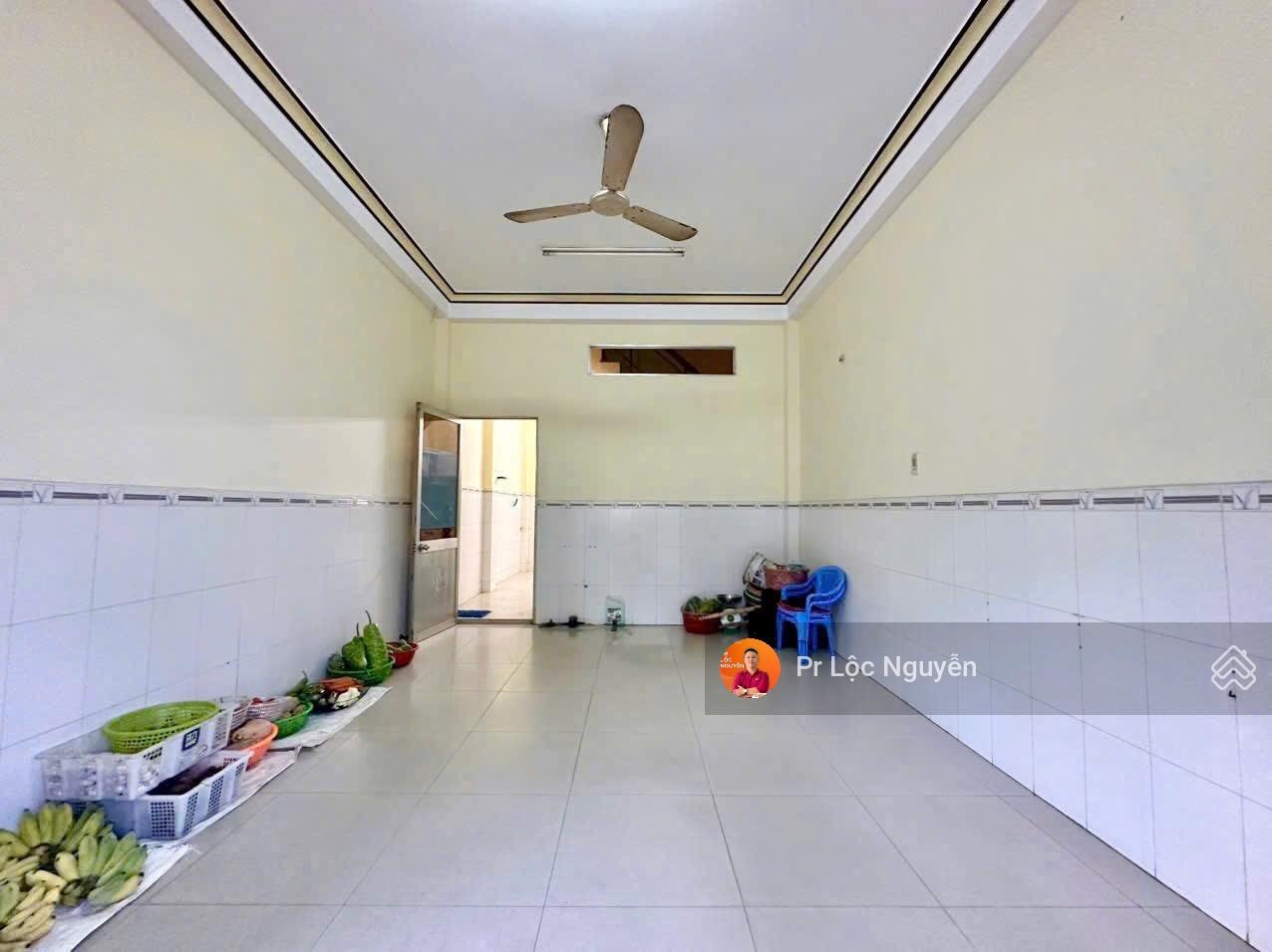 Nhà 3 tầng mặt tiền đường lạc long quân phường nha trang