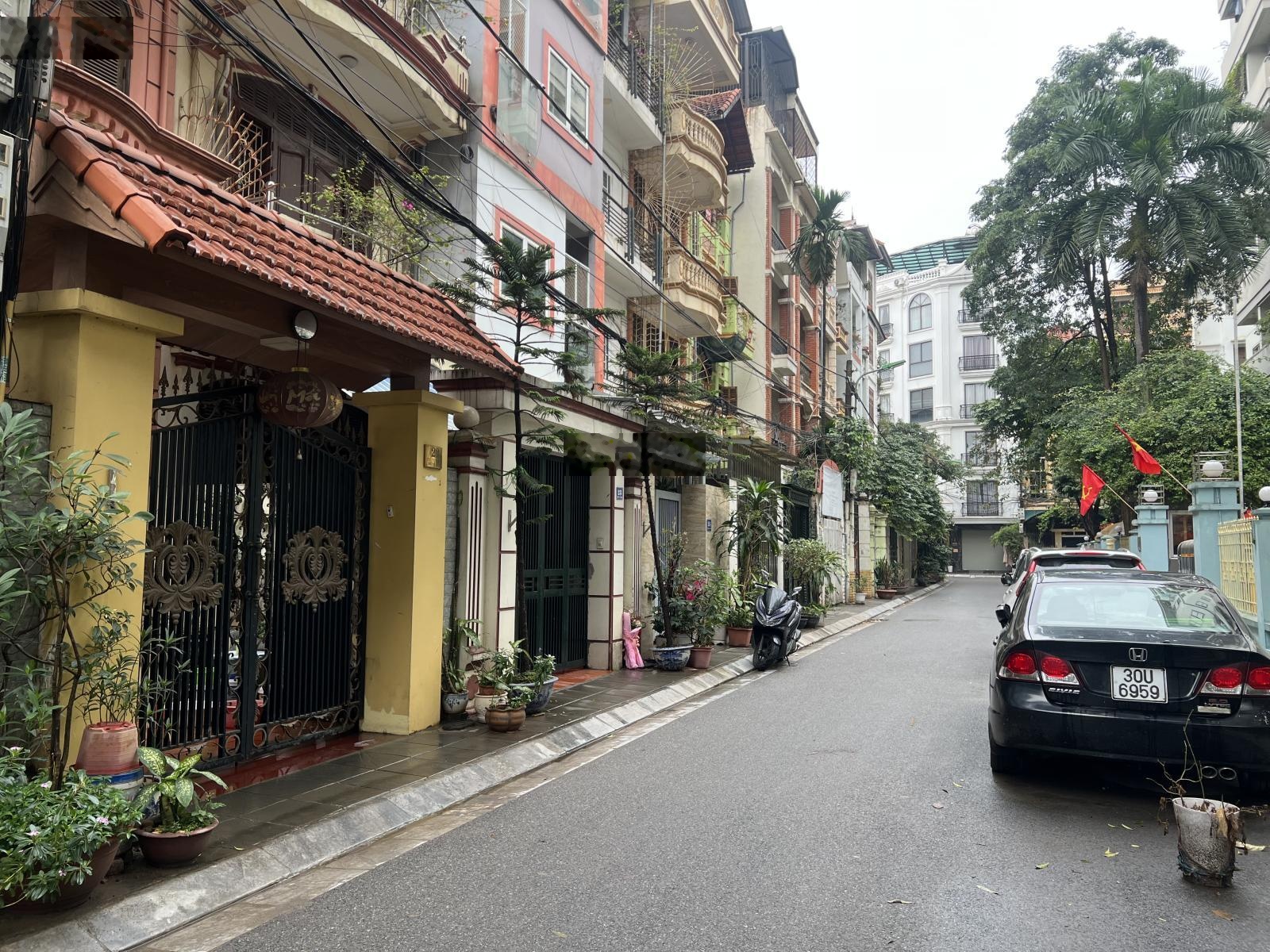 Bán nhà quan hoa, cầu giấy - 4 tầng 85m2 - oto tránh - 2 thoáng - giá 25.5 tỷ