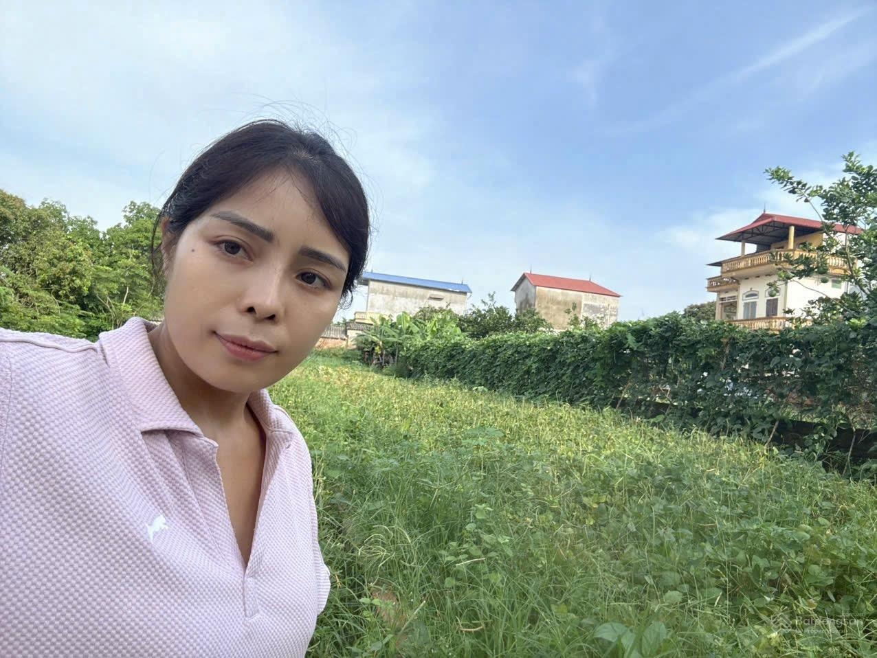 Bán đất đan tảo - tân minh -100m ra trường học- ô tô đỗ cửa- đường thông tứ phía