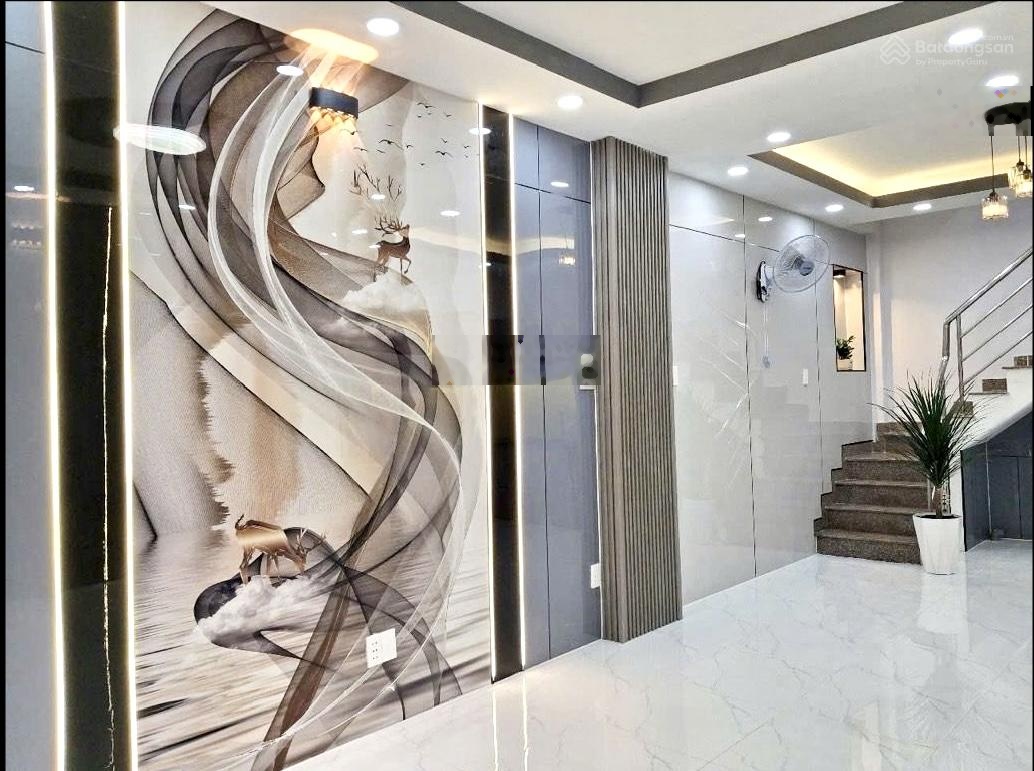 Nhà 3tầng 4pn mới đẹp,gần tân kỳ tân quý, dt 32m2, shr