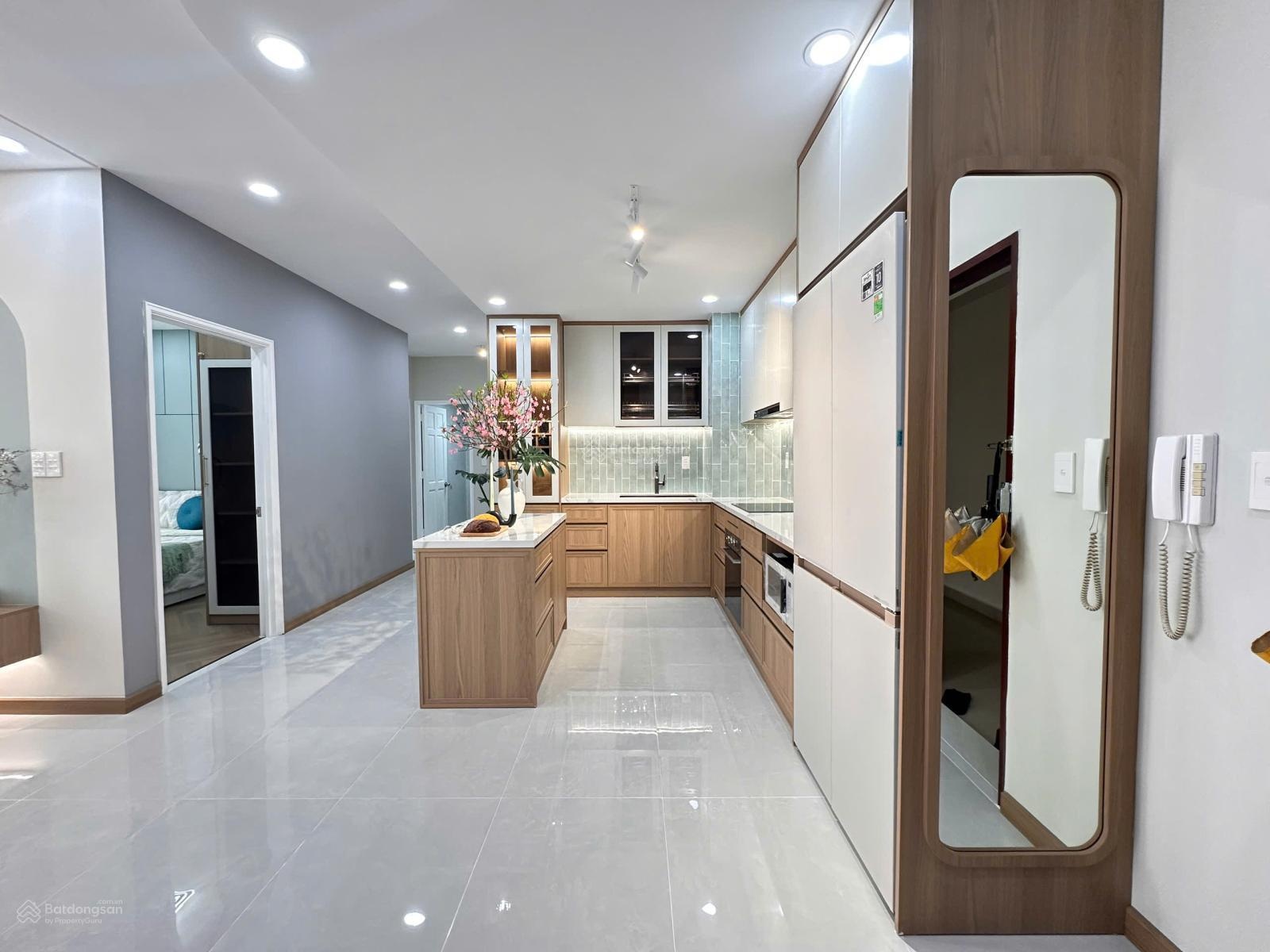 Bán căn hộ chung cư Sky Garden 88m2m2 giá 7.6 tỷ, nhà mới 100%