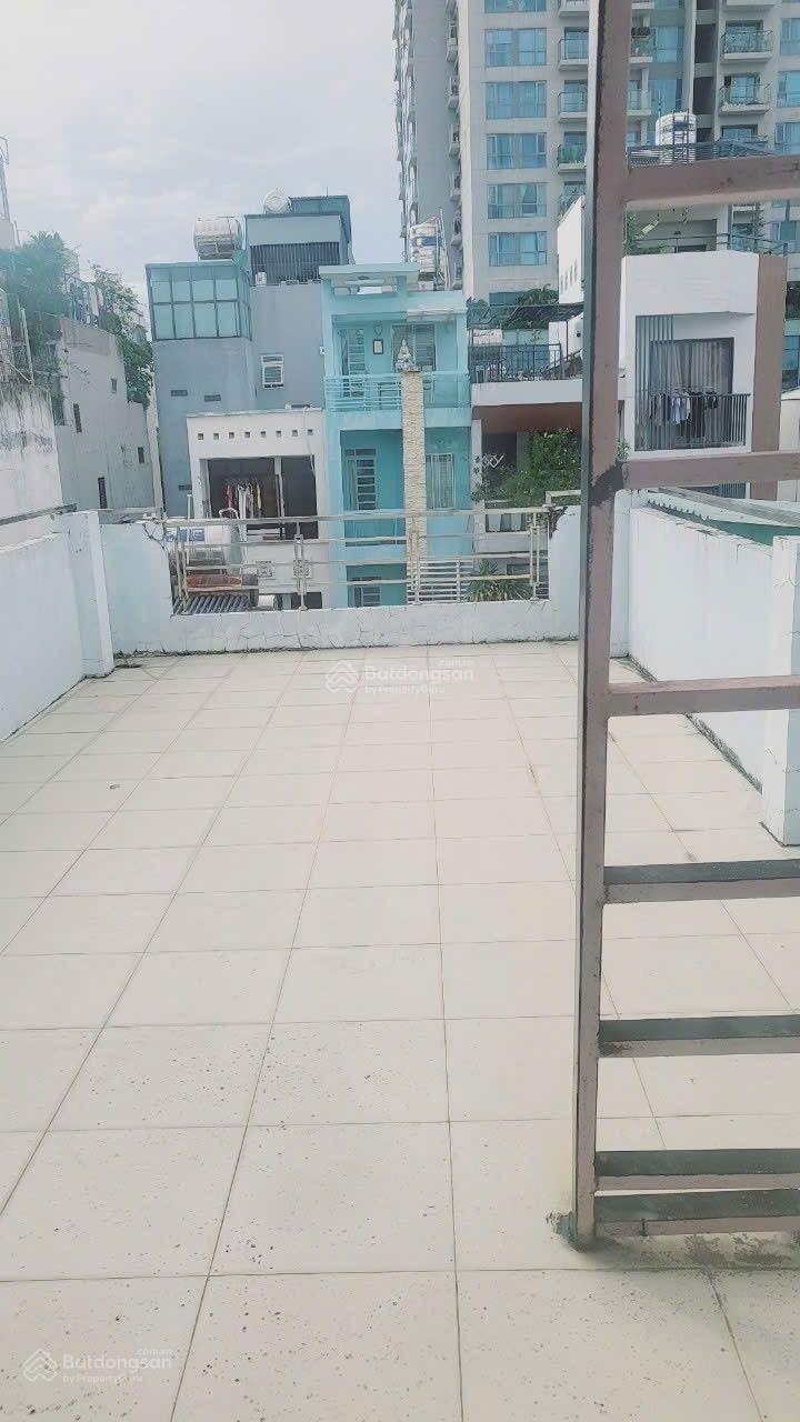 Thành thái - quận 10 - 39m2 - 4 tầng - khu dân trí an ninh - hẻm thông khắp nơi - nhỉnh 6 tỷ.