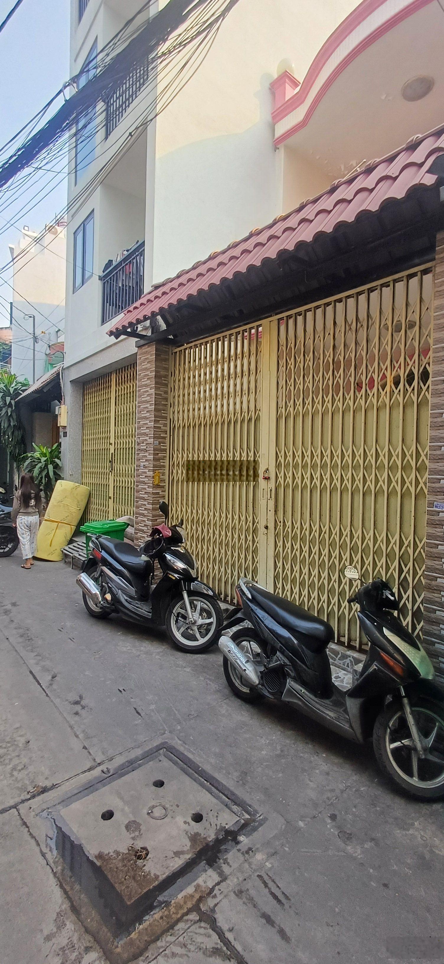 Nhà hẻm 56 Tô Hiến Thành, phường 15, quận 10, kẹt tiền Tết bán gấp. Giá rẻ nhất khu vực.