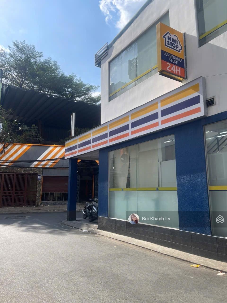 Phú nhuận hẻm xe hơi khuvip phan xích long - phùng văn cung - hđ~30tr/th 5 tầng