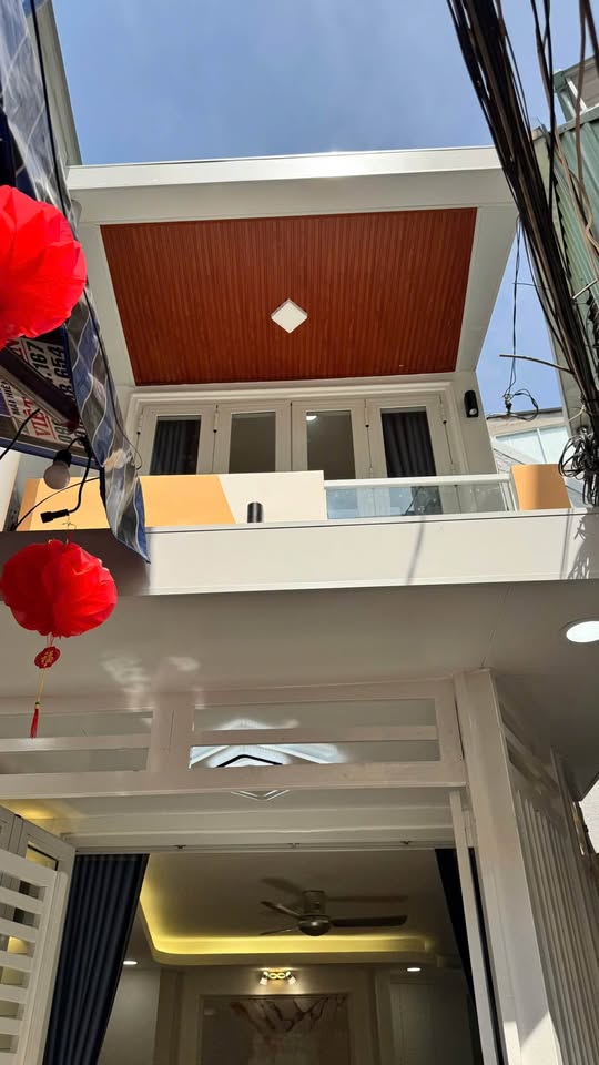 Bán nhà 3 tầng, full nội thất tại hẻm Nguyễn Công Hoan, Phú Nhuận, giá 3.65 tỷ