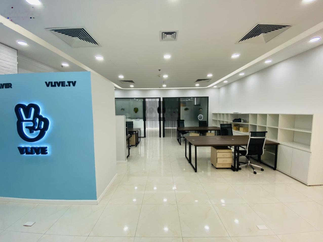 Cho thuê VP chuyên nghiệp tại Golden West - Lê Văn Thiêm, diện tích: 100 - 200m2, 230 nghìn/m2/th