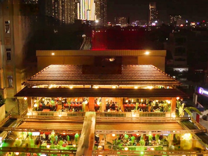 Cho thuê nhà mặt tiền đường Hai Bà Trưng, Phường 6, Quận 3. DT: 40x50m. Trệt 2 lầu. DTSD: 6.000m2