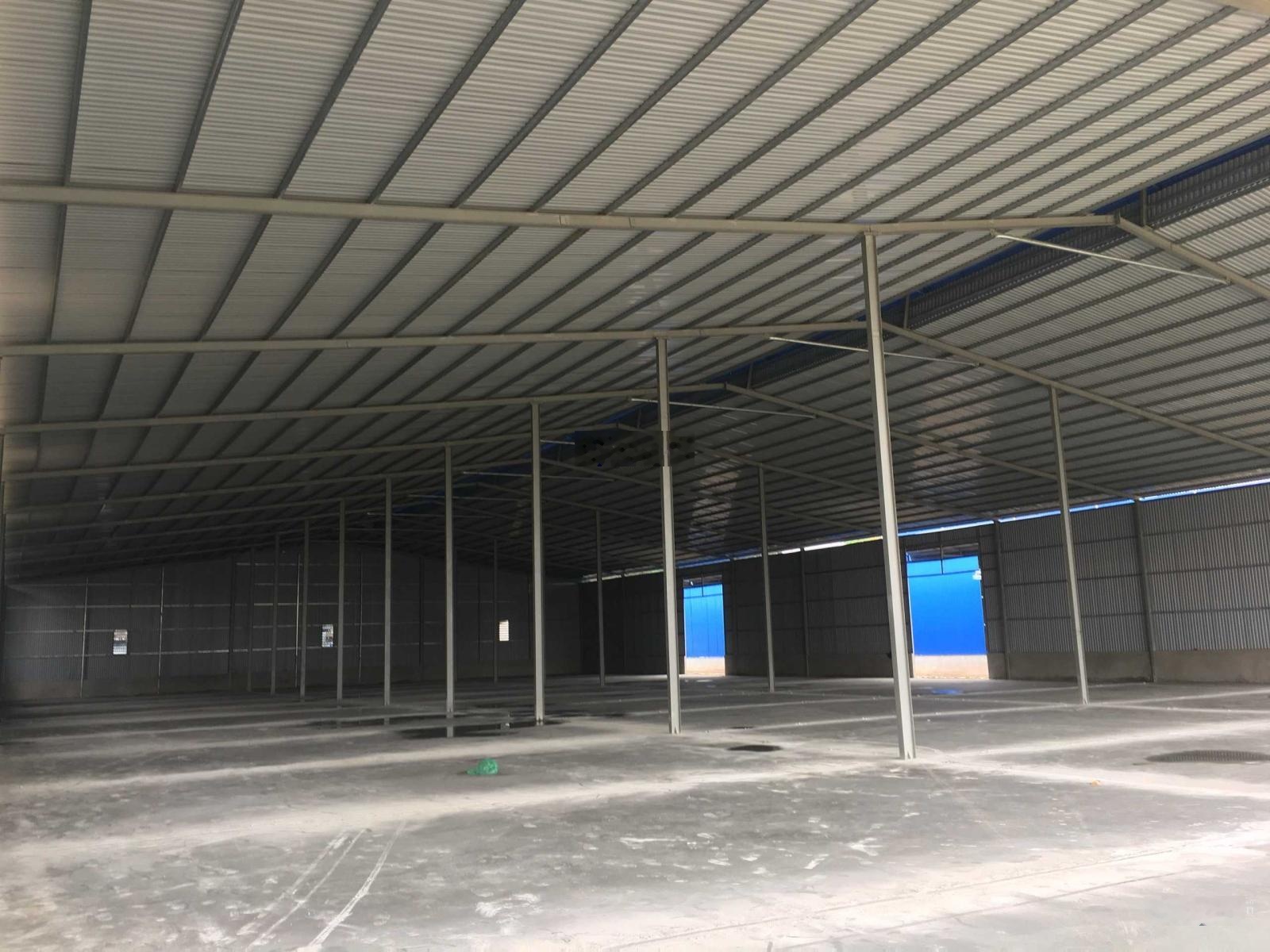 Chính chủ cho thuê gấp kho xưởng mới đẹp tại lê trọng tân- hà đông. dt 400m2-730m2 và 2000m2