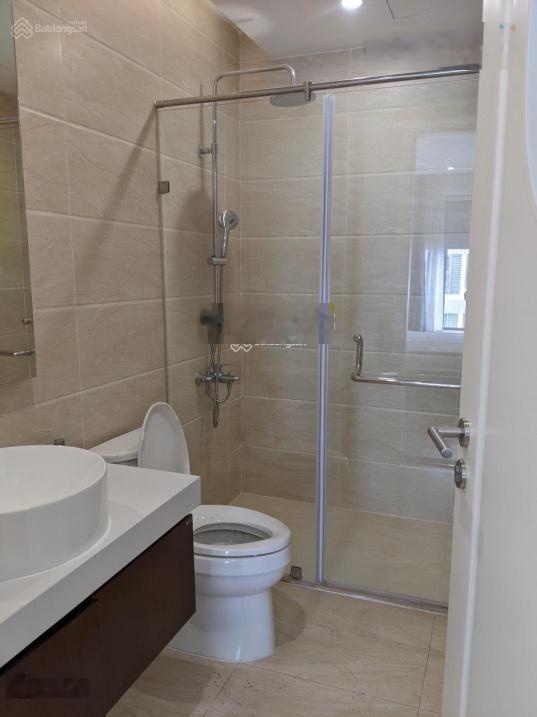 0985123300 cho thuê căn hộ 2-3PN đồ cơ bản và đủ đồ DT 75, 88, 96, 130m2 xem nhà LH trước 30p