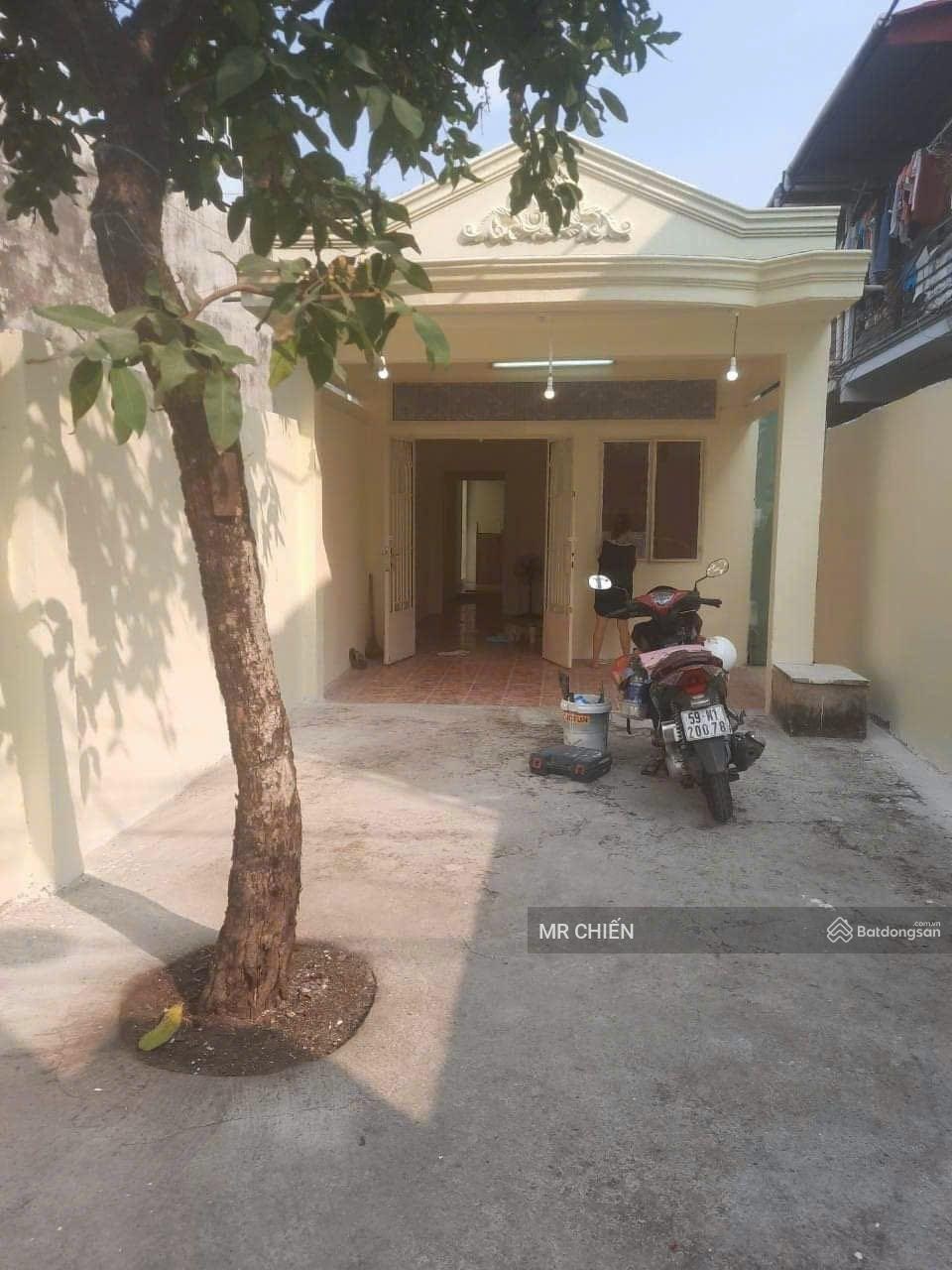 Nhà 4.2x20m hẻm xe hơi thông nhánh đường Tân Xuân 1, xã Tân Xuân, Hóc Môn