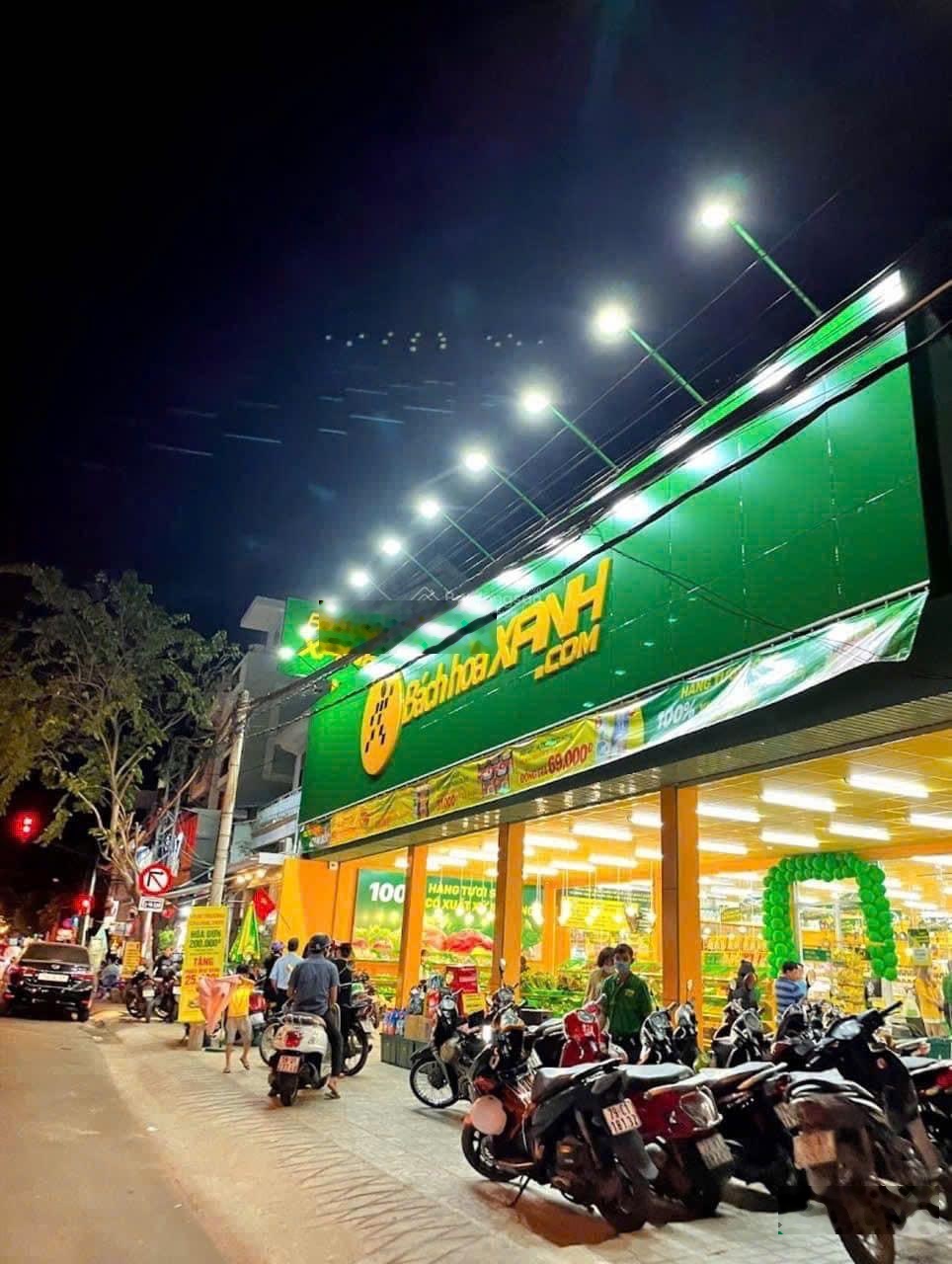 Đất mặt tiền Nguyễn Trãi Nha Trang 521m2 giá 85 tỷ