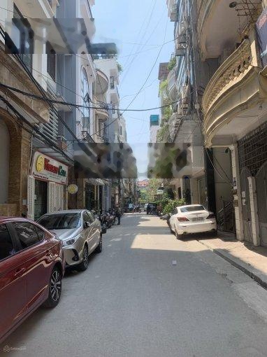 Xuất cảnh! Bán nhà ngõ 28 - ô tô tránh - phân lô phố Nguyên Hồng, DT 50m2, 5 tầng, giá 22 tỷ