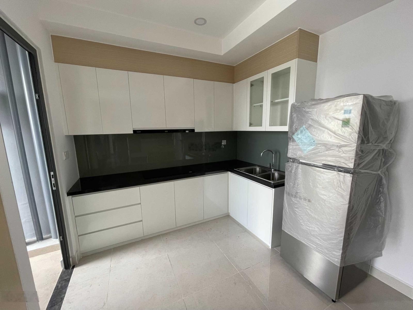 Cho thuê căn hộ 2PN2WC full nội thất 70m2 giá chỉ 8tr chung cư The Rivana (giá thật)